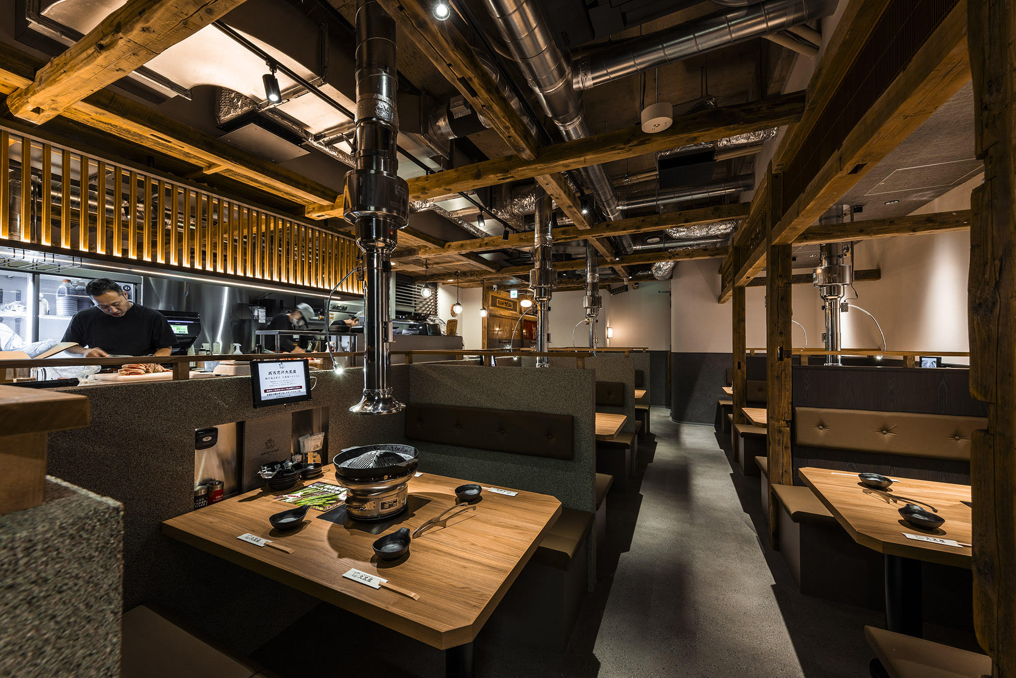 店内２.jpg