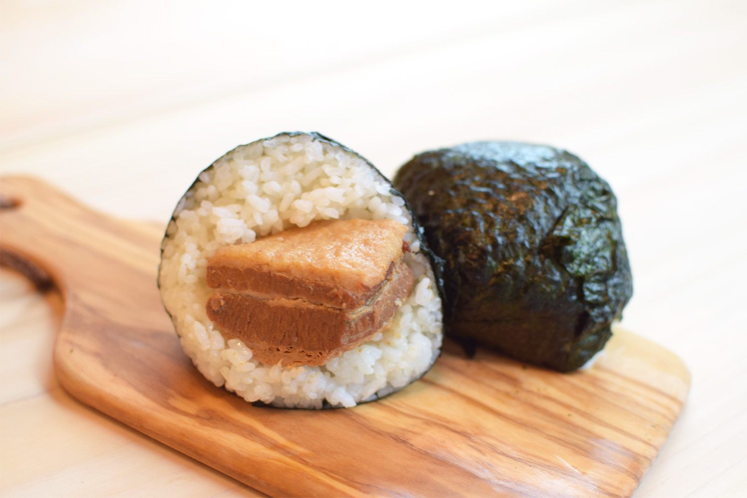 角煮爆弾おにぎり - おにぎり専門店 FUNFUN