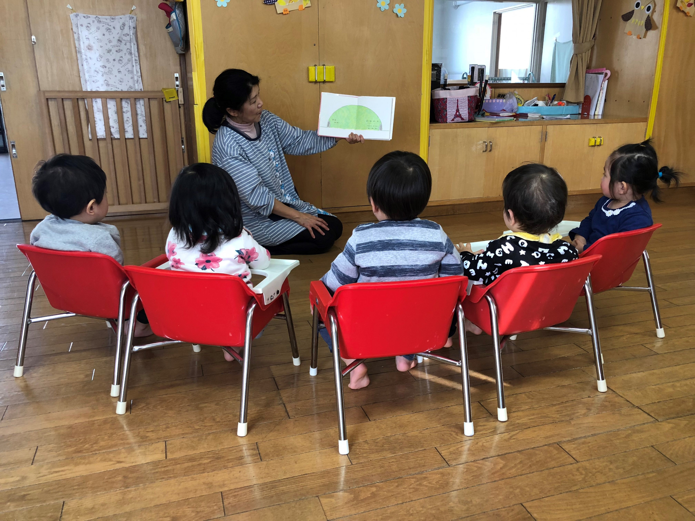 りす組　読み聞かせ
