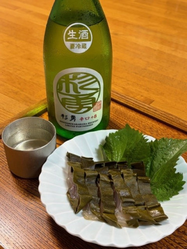 202607杉勇生酒辛口+8a.jpg