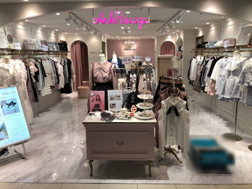 LINE_ALBUM_アンクルージュ　ジョイナス横浜_240226_13　編集.jpg