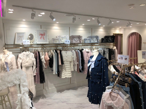LINE_ALBUM_アンクルージュ　ジョイナス横浜_240226_14　編集.jpg