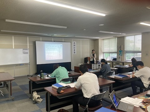 R7 創業塾