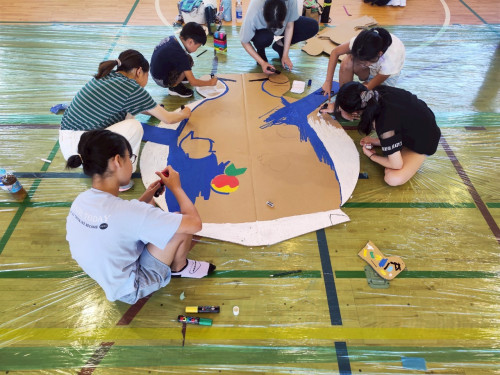 昨年製作3LINE_ALBUM_2025.07.27巨大紙相撲製作@大野小学校体育館_250728_9.jpg
