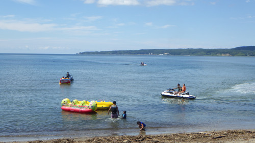 佐和田海水浴場をご利用ください！
