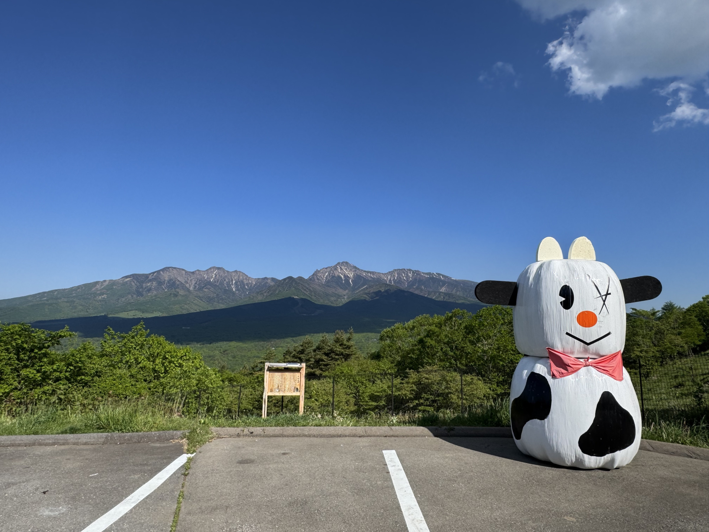 コナン公開に合わせ、獅子岩駐車場から八ヶ岳の眺め
