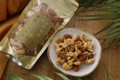 香り胡麻油燻製ミックスナッツ.jpg