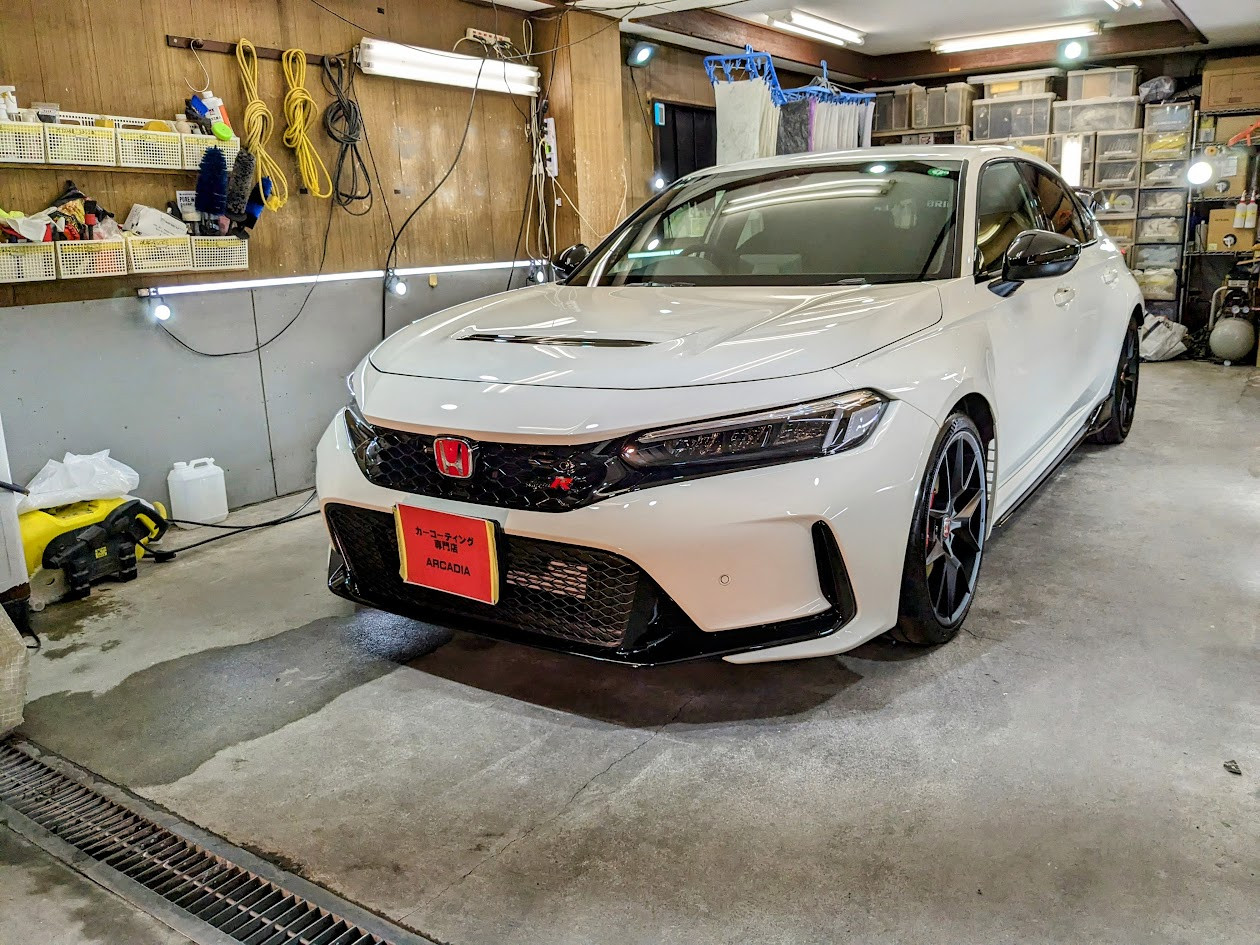 ホンダ・シビックTYPE-R(新車コース)　リアルガラスコートclassM、プライムビュー(全面）　東京都練馬区からお越しいただきました