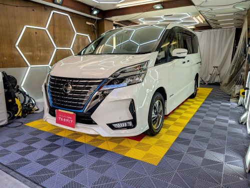 日産・セレナ(経年車コース)　アンビエント施工　東京都板橋区からお越しいただきました