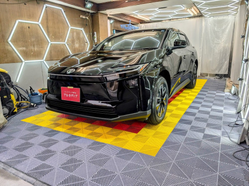 トヨタ・bZ4X(新車コース)　アンビエントガラスコーティング　東京都板橋区からお越しいただきました