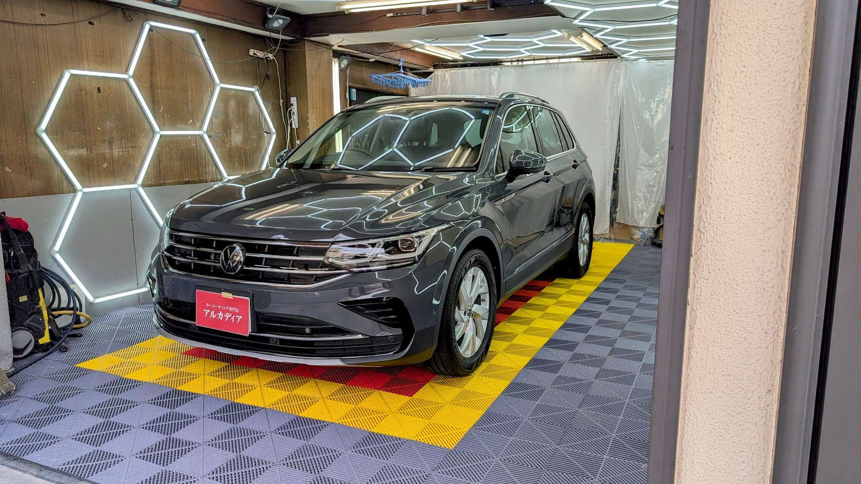 VW・ティグアン(新車コース)　アンビエント　東京都板橋区からお越しいただきました