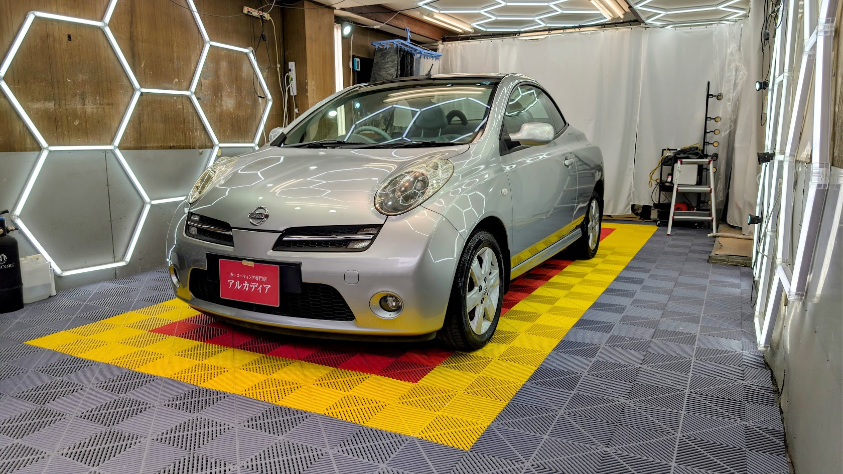 日産・マイクラC+C(経年車コース)　G’ZOXガードグレイズ　東京都板橋区からお越しいただきました