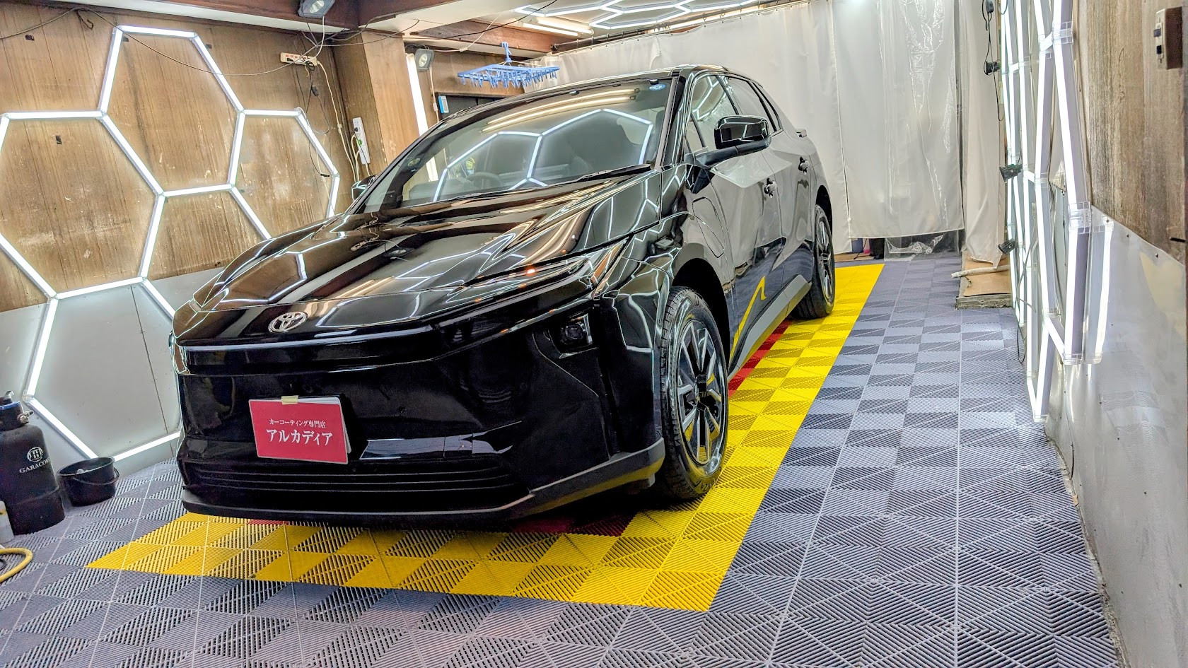 トヨタ・bZ4X(新車コース)　ガードグレイズ、プライムビュー　東京都板橋区からお越しいただきました