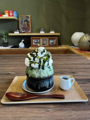 抹茶葉クリームかき氷