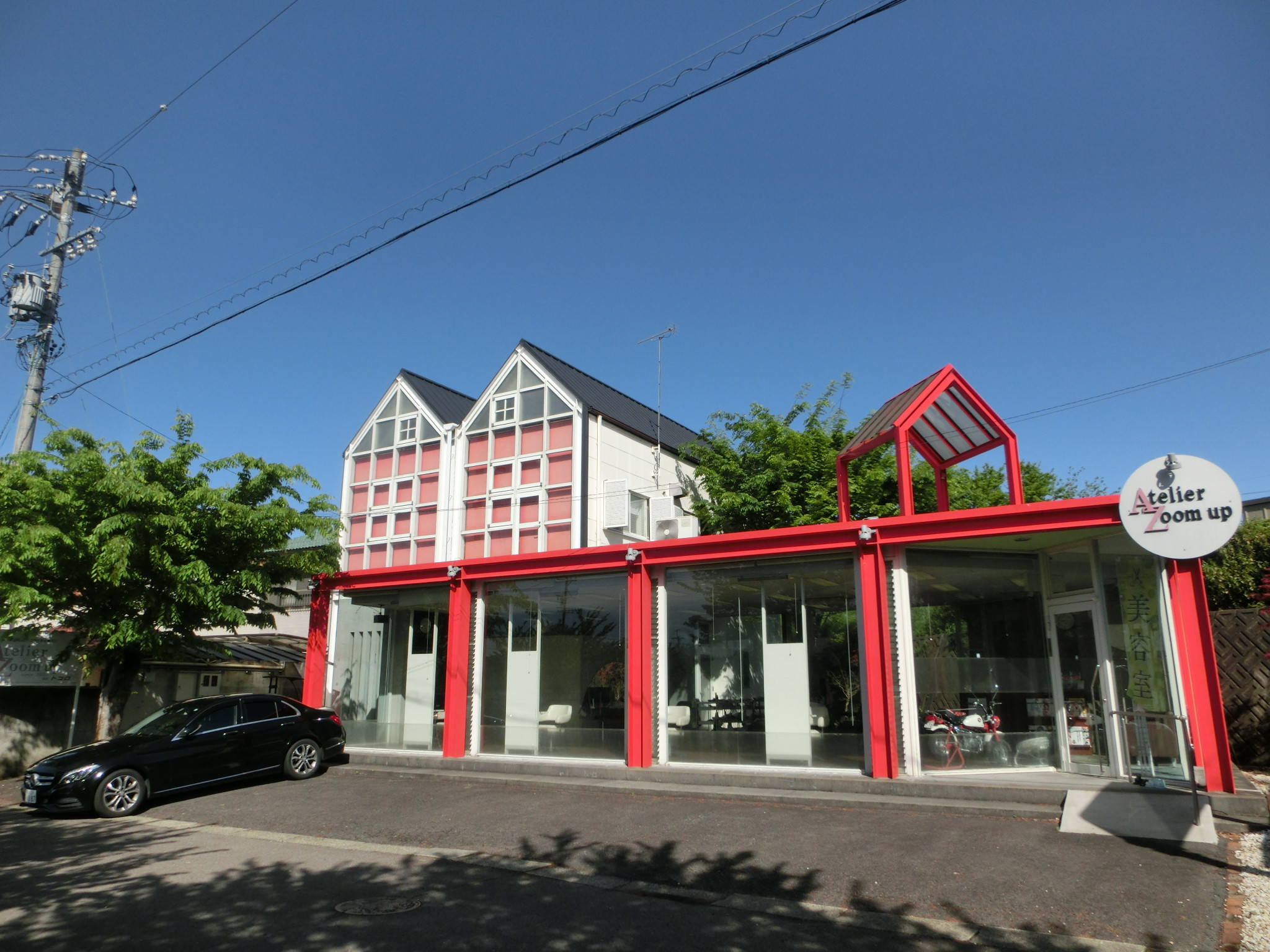 キレイなお店です